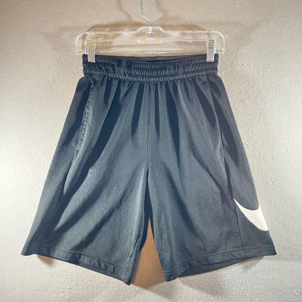 757 | Nike Dri-FIT Mesh Logo Athletic Basketball Shorts Black Boys Size S 8